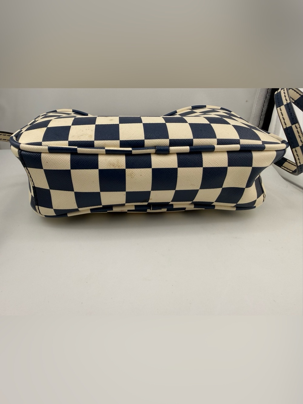 Marc Jacob’s sally checker crossbody - Picture 9 of 12